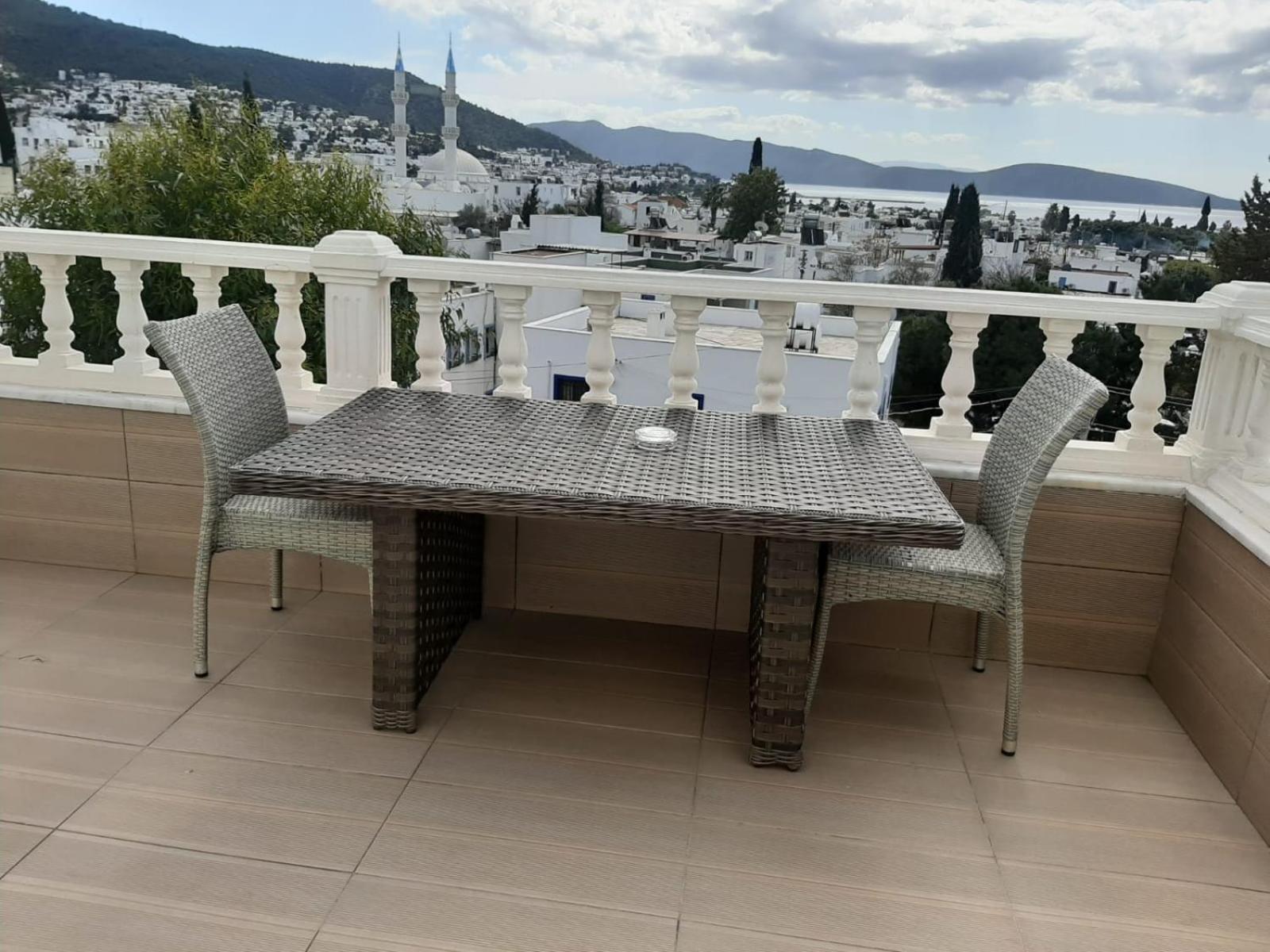Laden Hotel Bodrum Exterior foto